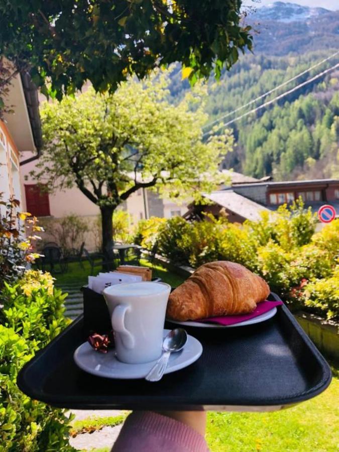 Hotel Moizi Chiesa in Valmalenco Luaran gambar